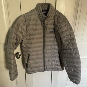 Patagonia puffer jacket